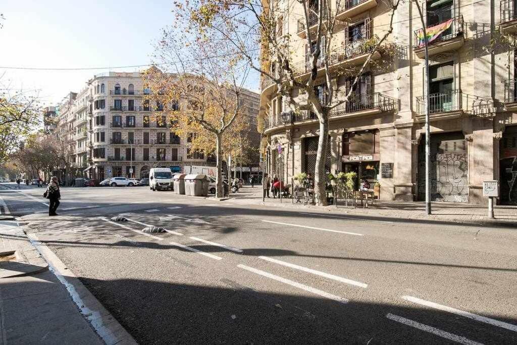 Consell Cent Apartment I 3 Dormitorios Eixample — Photos 1